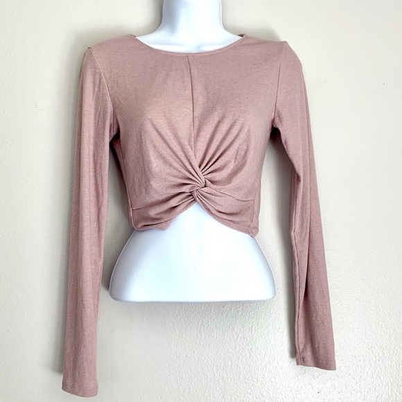 💫FINAL SALE F21 long sleeve ribbed twist front crop top - Picture 2 of 5